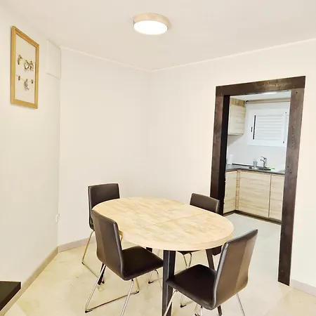 Chill Manzanera House * كاليبي
